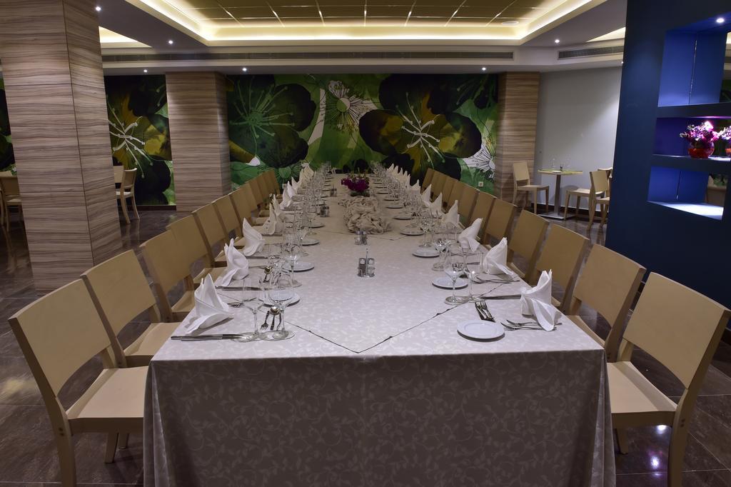 Az Hotels ゼラルダ エクステリア 写真