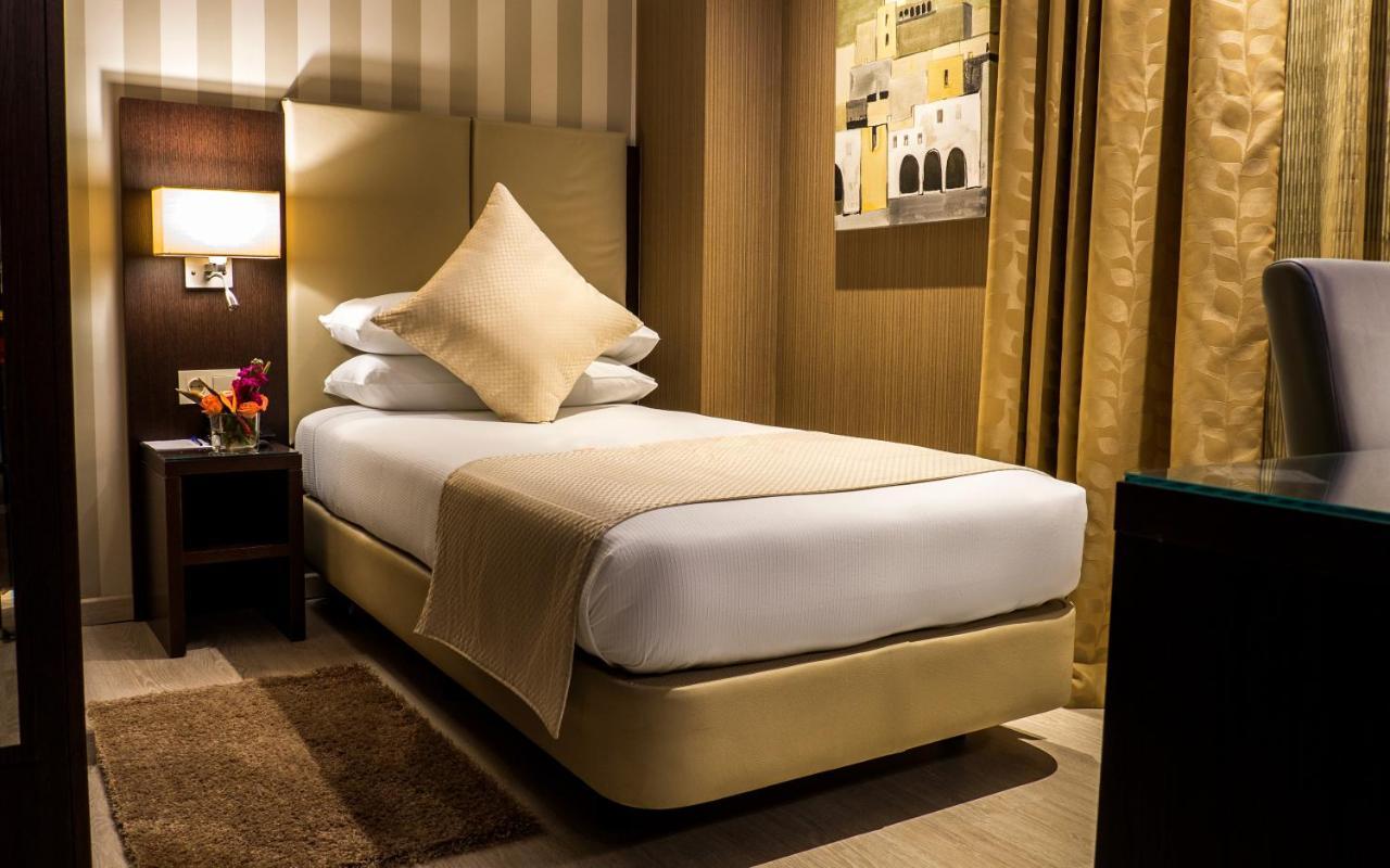 Az Hotels ゼラルダ エクステリア 写真
