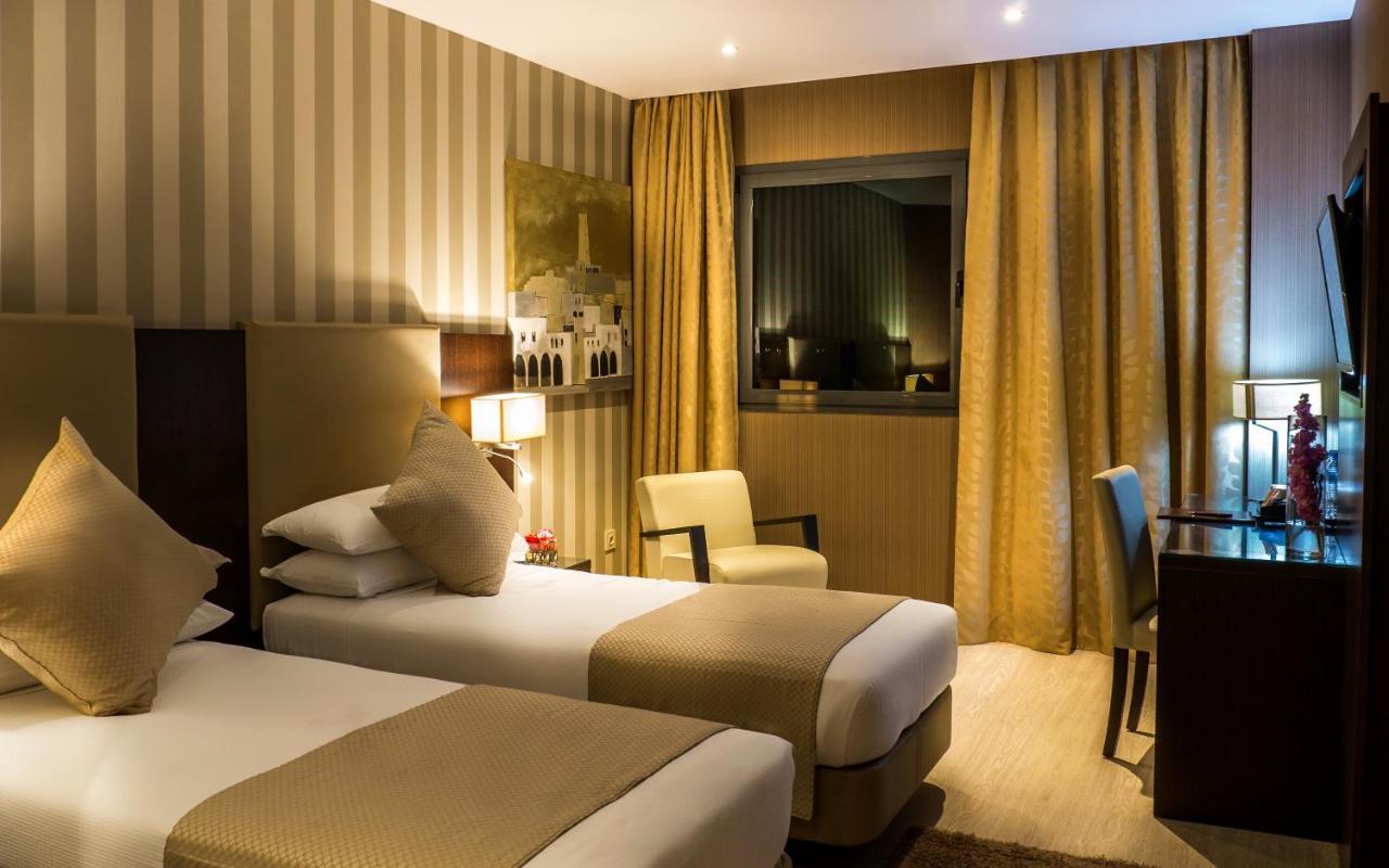 Az Hotels ゼラルダ エクステリア 写真