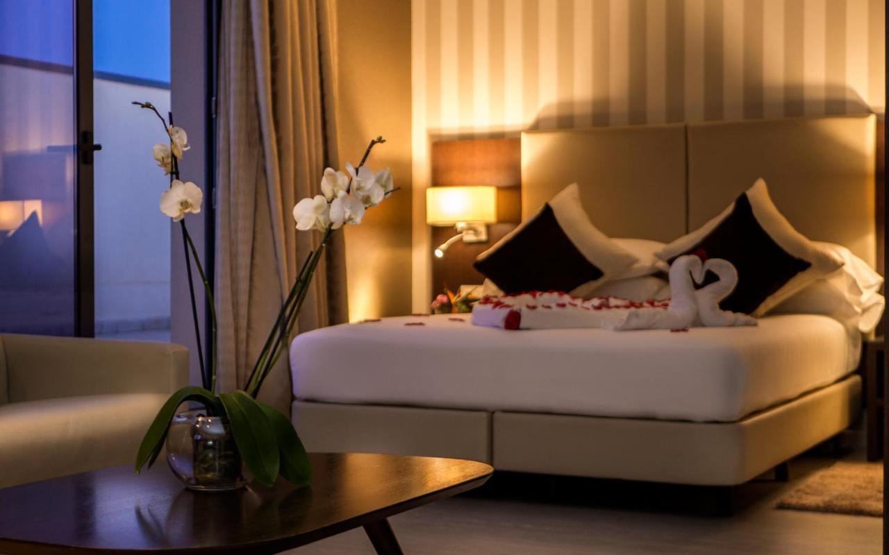 Az Hotels ゼラルダ エクステリア 写真