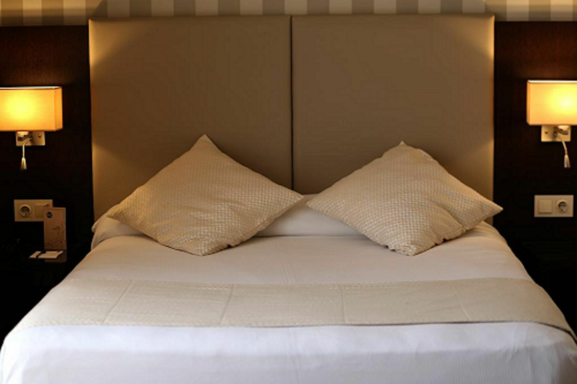 Az Hotels ゼラルダ エクステリア 写真